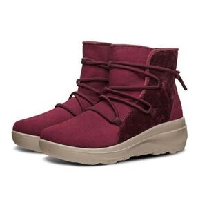 Skechers Women's Winter Boots - Size 8